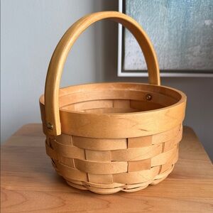 Handled Vintage Style Small Woven Light Brown Basket Perfect for Easter / Spring